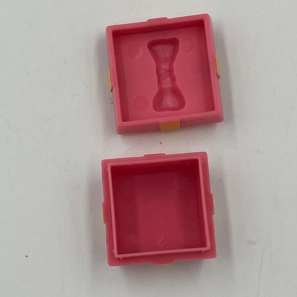 Littlest Pet Shop Lot Accessories Set with 3 Pets | LPS Playset Bundle - Picture 9 of 10